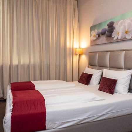 Hotel Twinhof à Hambourg Extérieur photo
