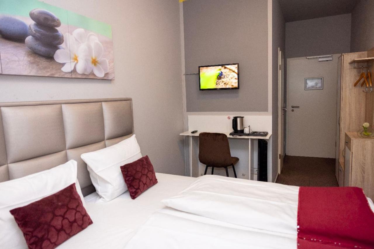 Hotel Twinhof à Hambourg Extérieur photo