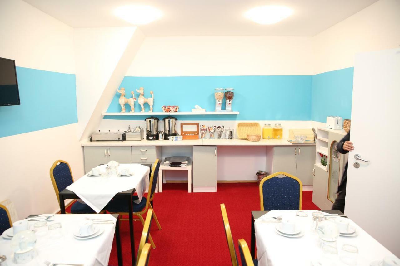 Hotel Twinhof à Hambourg Extérieur photo